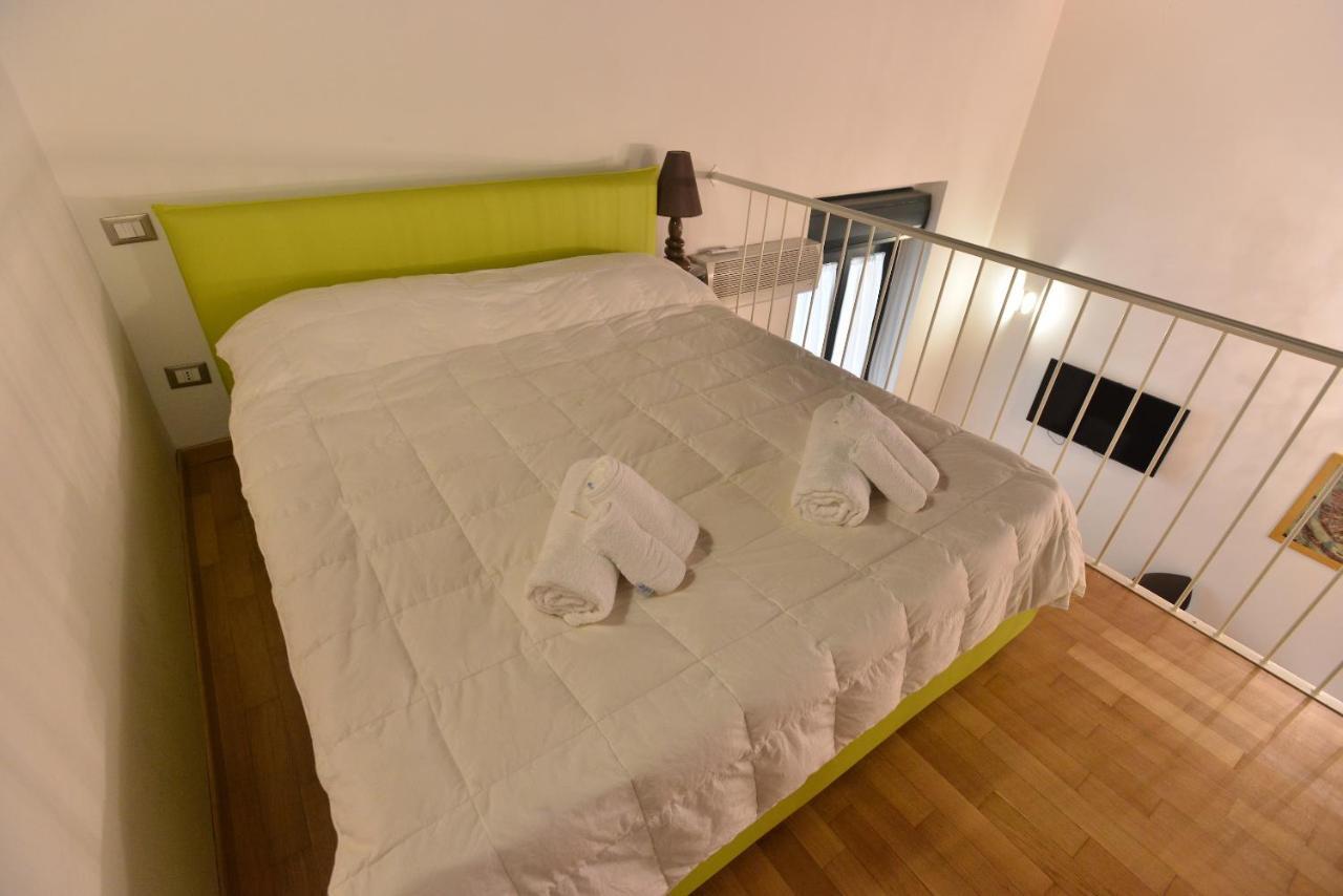 Izzhome City Center Cozy Cagliari Exterior foto